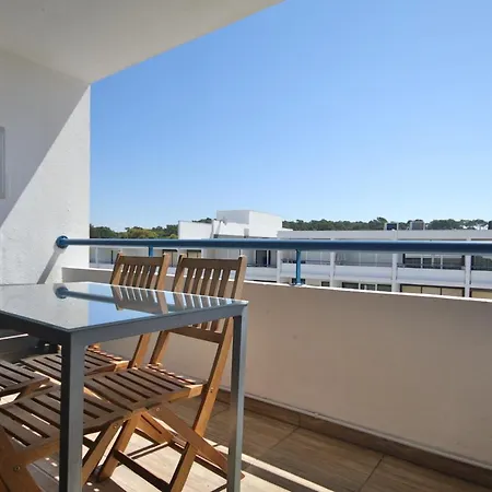 Vilamoura Pe Do Lago Картейра